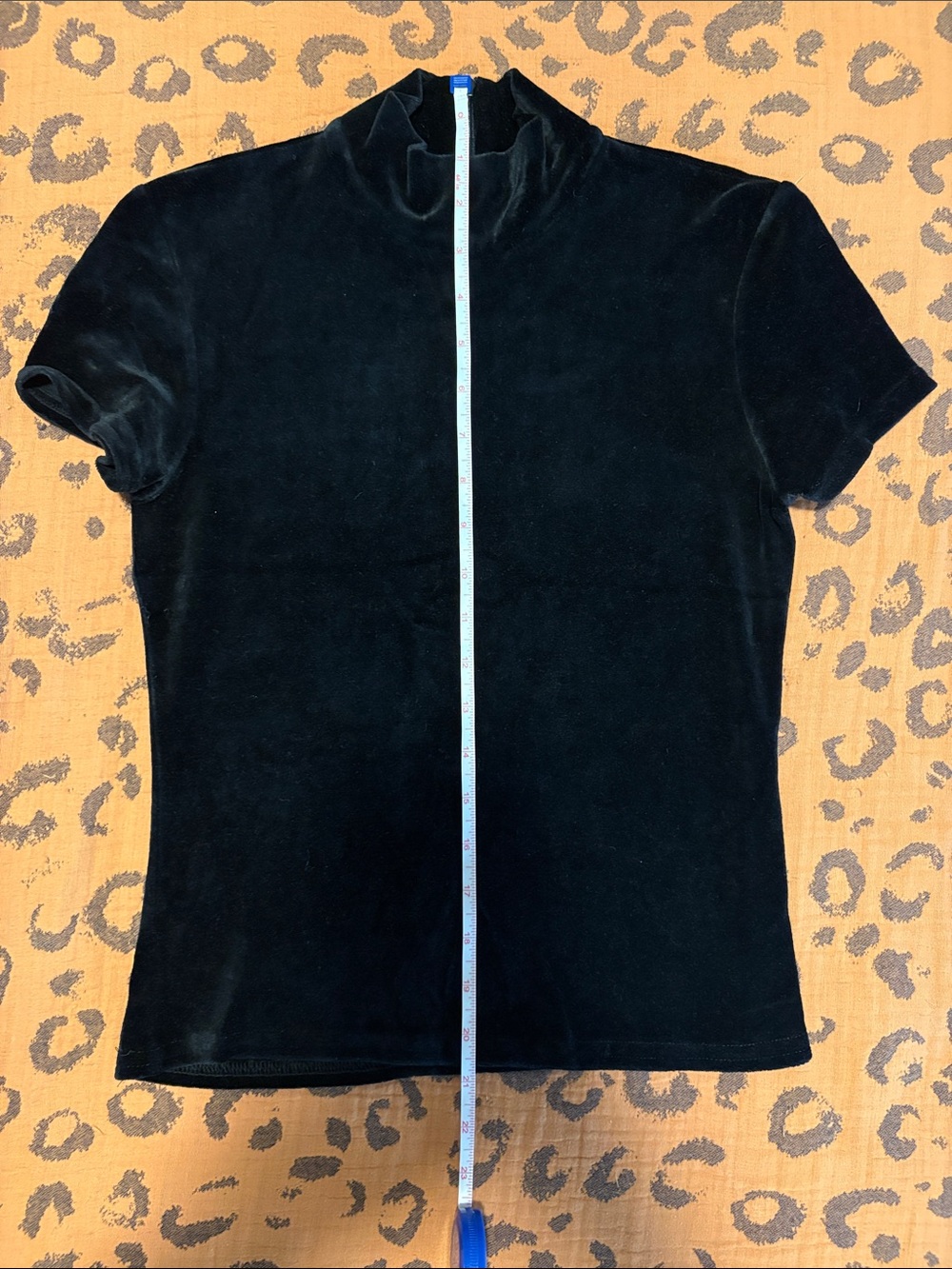 Gap Black Velvet Short-Sleeve Mock Neck Top - Picture 7 of 8